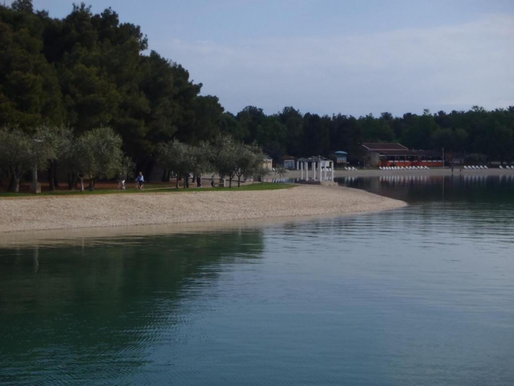 Apartments Jurisevic Umag Bagian luar foto