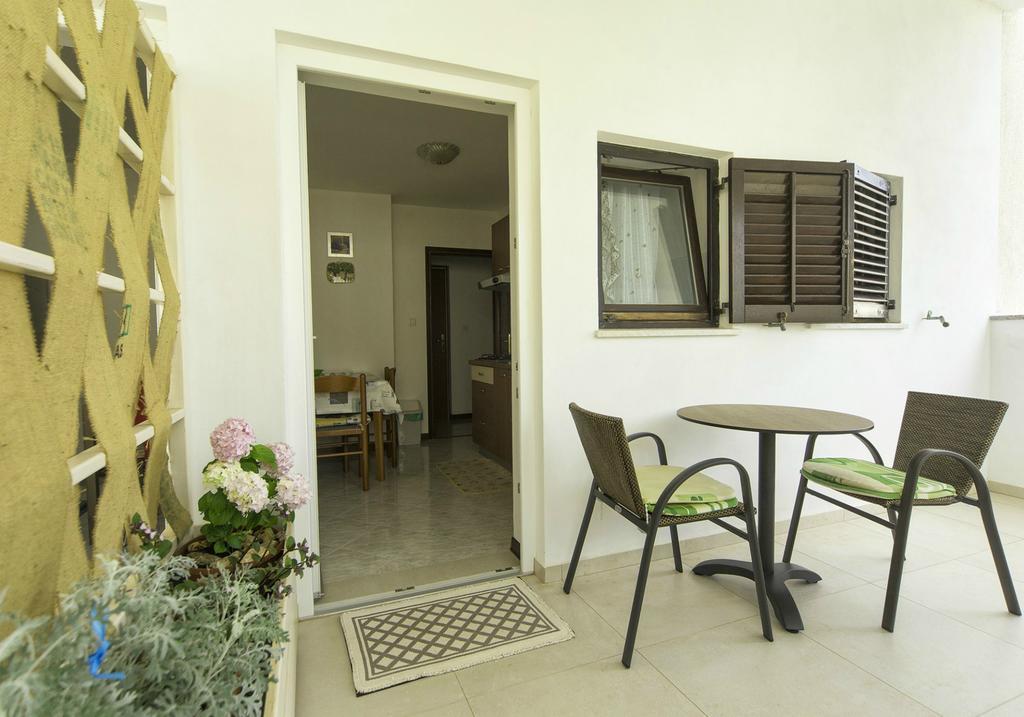 Apartments Jurisevic Umag Bagian luar foto