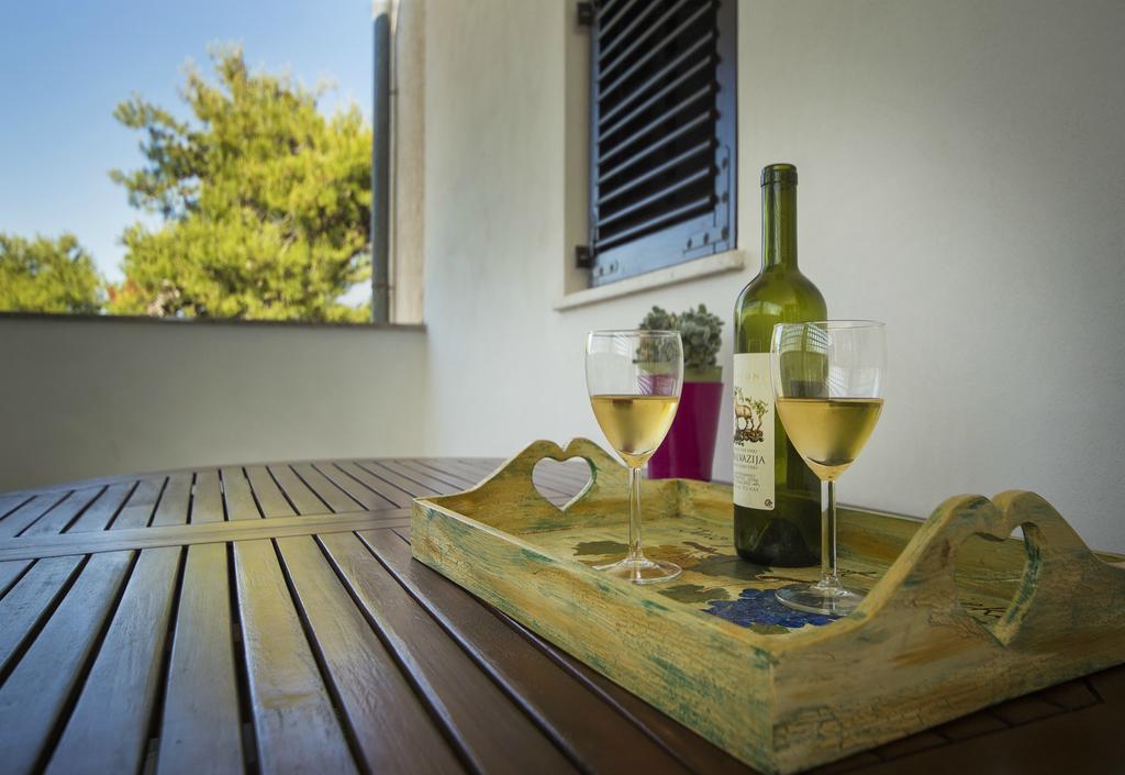 Apartments Jurisevic Umag Bagian luar foto